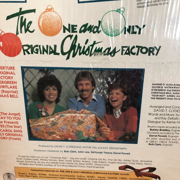 80's "The One and Only Original Christmas Factory" - Kids Christmas Record - Picture 5 of 13